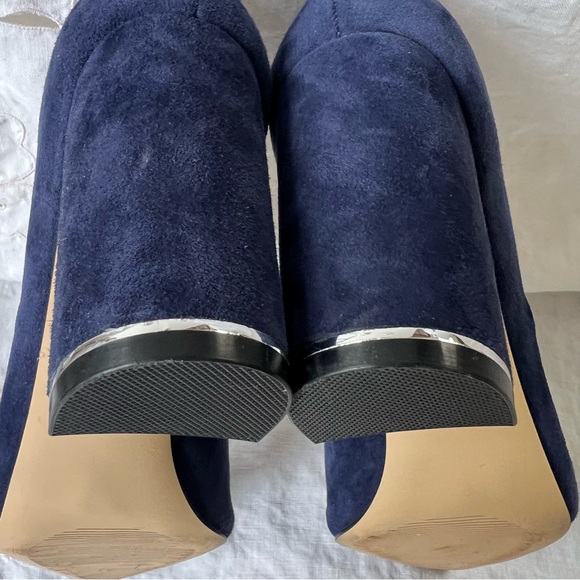 WHBM Elisa Officer Pumps Blue Suede Pointed Toe Heels - Picture 6 of 11